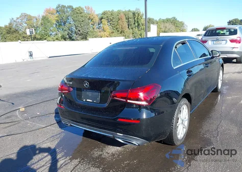 2019 Mercedes-Benz A 220 из США, поврежденный, VIN WDD3G4EB4KW027332